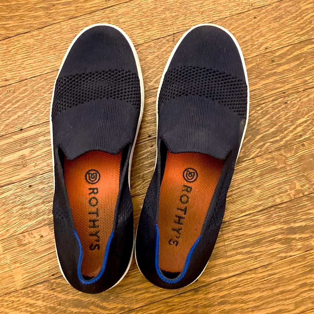 **SALE** Rothy’s maritime lattice stitch sneaker 7.5